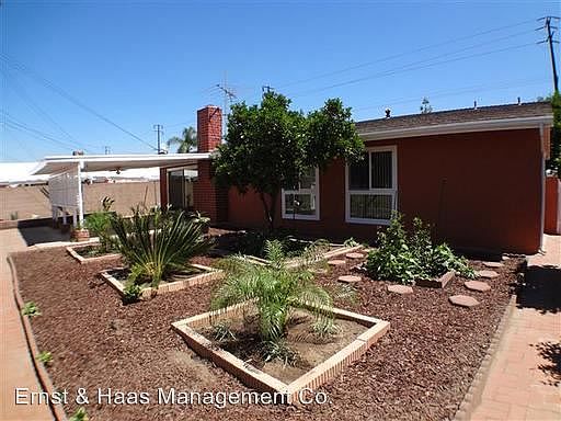 5th image of 8437 Valley View St
