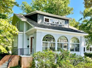 7001 Maple Ave, Chevy Chase, MD 20815