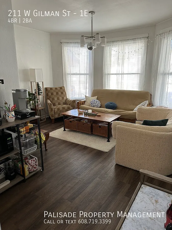 211 W Gilman St #1E — Photo 2