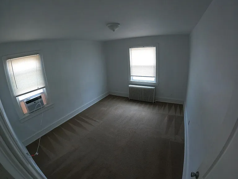 5905 Hampton Blvd — Photo 14