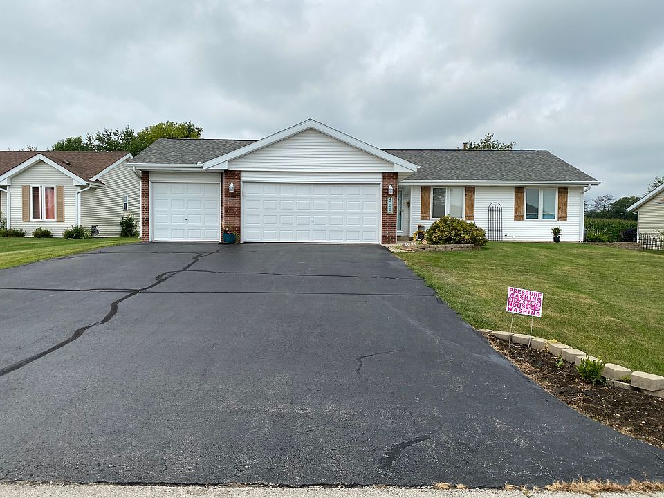 1st image of 4056 Westridge Dr