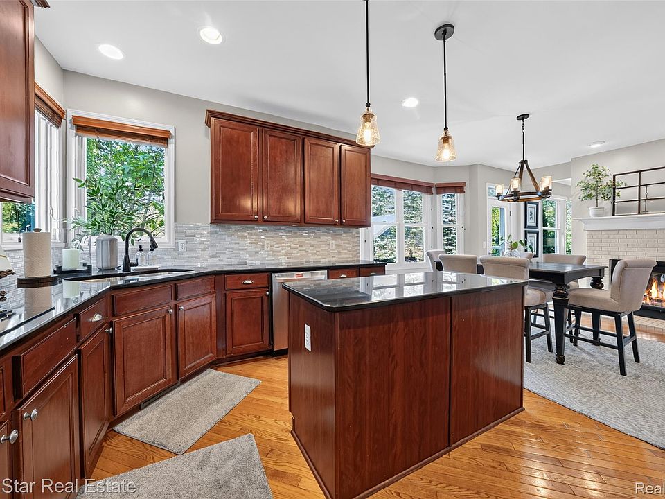 1750 Cheshire Ln, photo 23