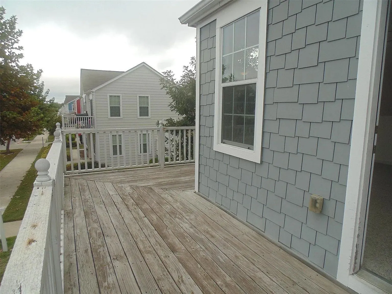 2 bed, 2.0 bath, 1150 sqft, $1,250 — Photo 1