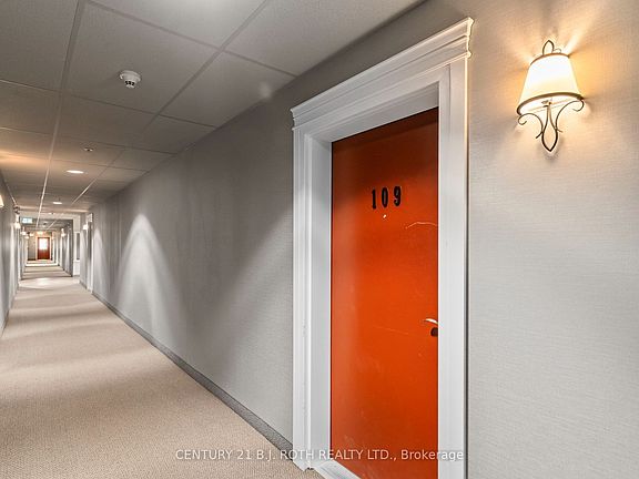 2nd image of 7 Greenwich St #109