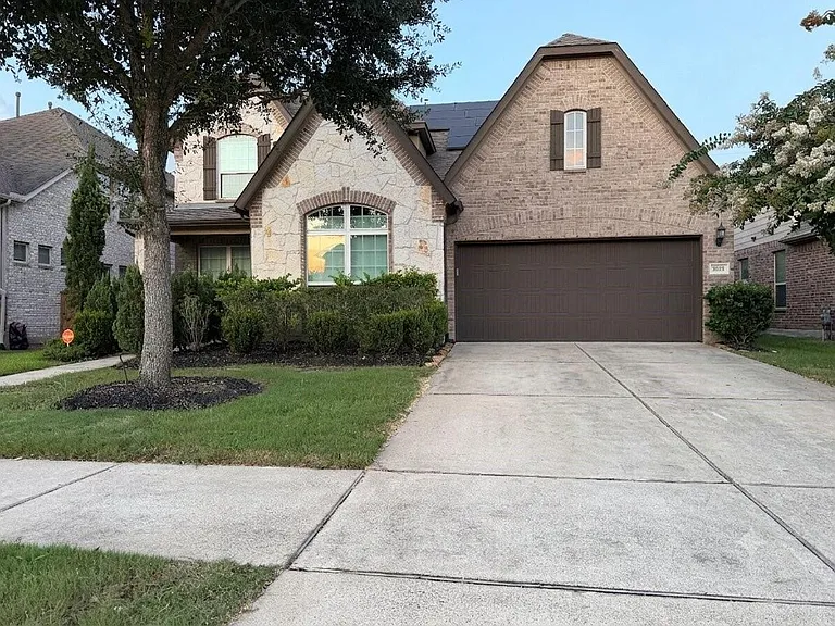 11611 Arbirlot Dr — Photo 1