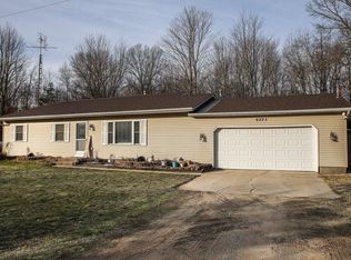 6223 S Hilton Park Rd, Fruitport, MI 49415