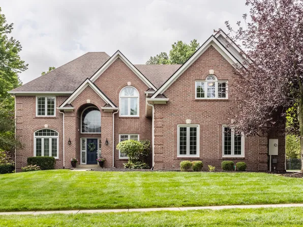 10117 Hickory Ridge Dr, Zionsville, IN 46077