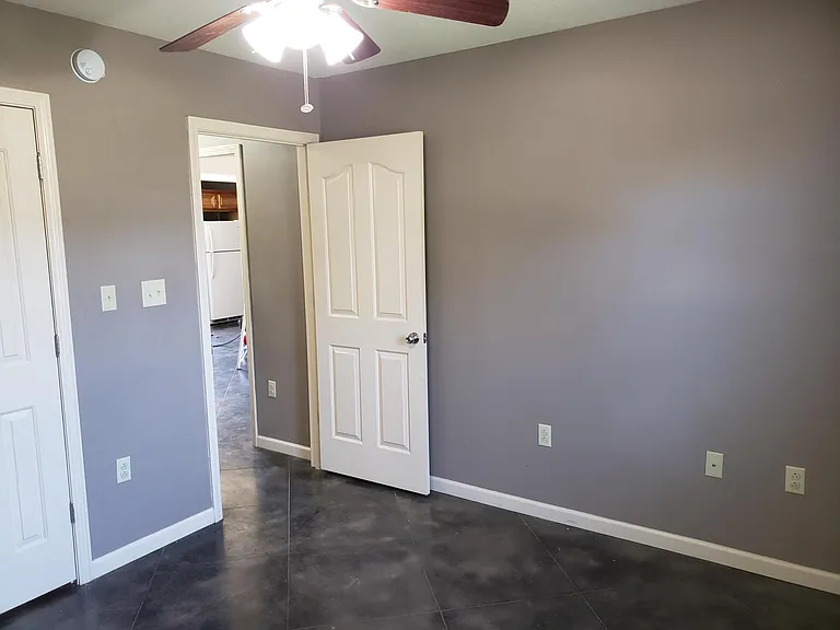 3302 Colony Dr — Photo 16