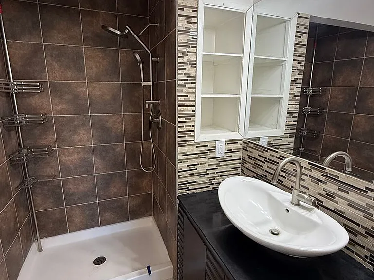 41320 Beatrice St — Photo 14