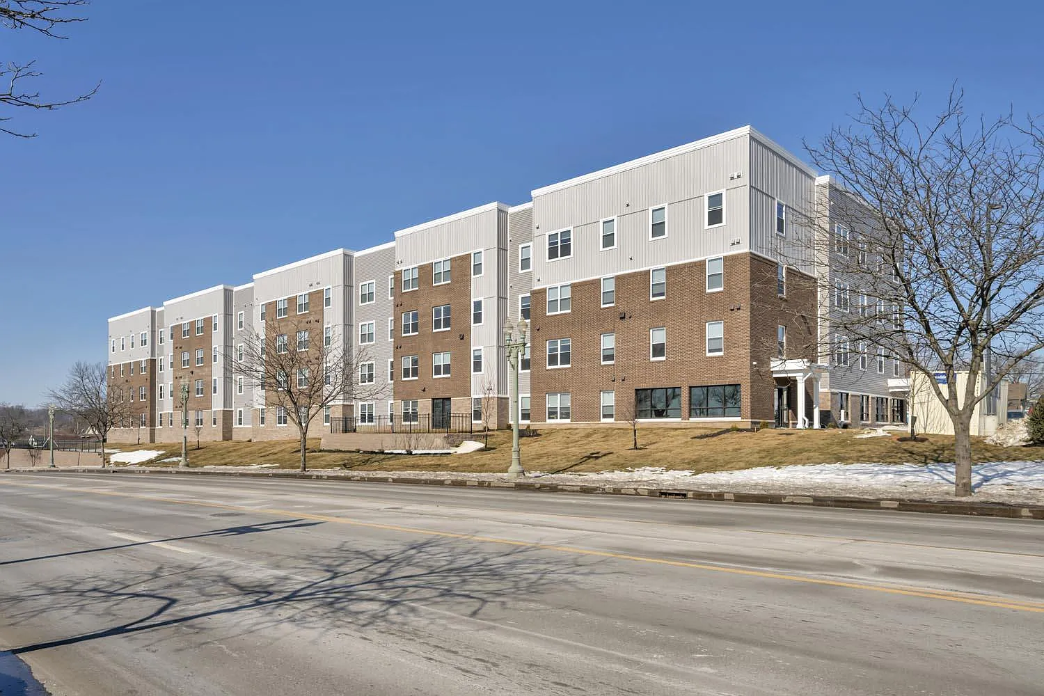 Newton Family Apartments — Photo 1
