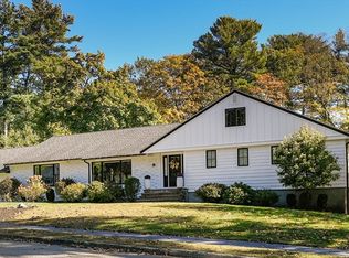 23 Tophet Rd, Lynnfield, MA 01940
