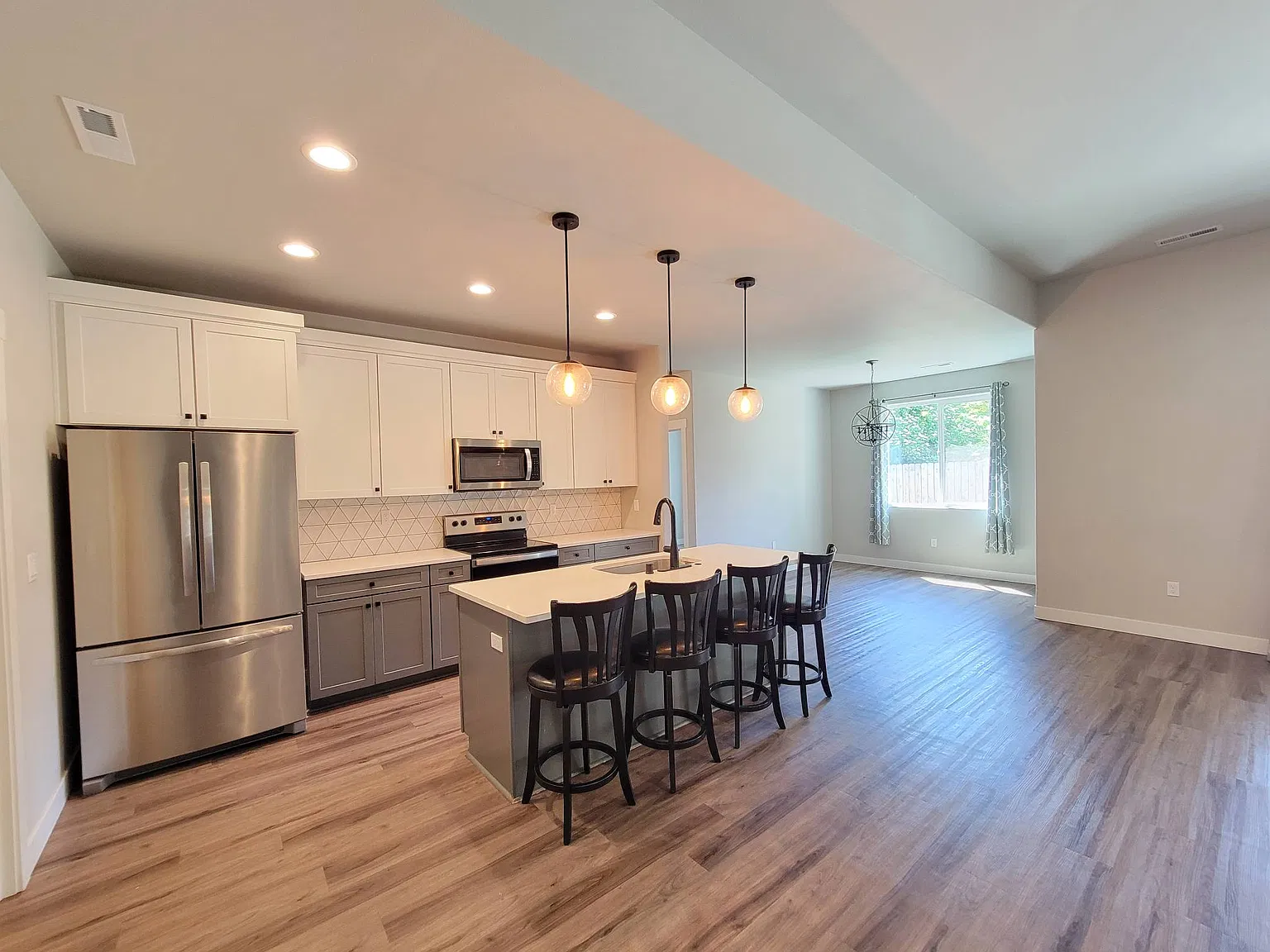 1951 West 39th Avenue - 1 — Photo 4