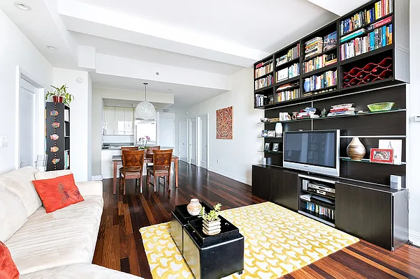 Sold by Compass | media 2