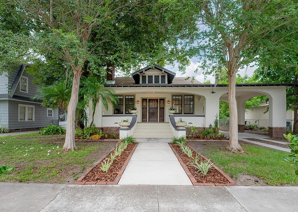 1st image of 622 S INGRAHAM AVENUE