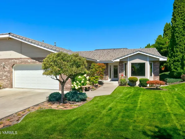 7221 Summitview Ave, Yakima, WA 98908