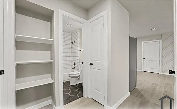 1206 Richard St — Photo 11