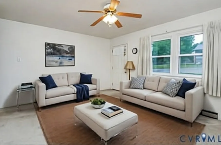 3 bed, 912 sqft, $1,800 — Photo 2