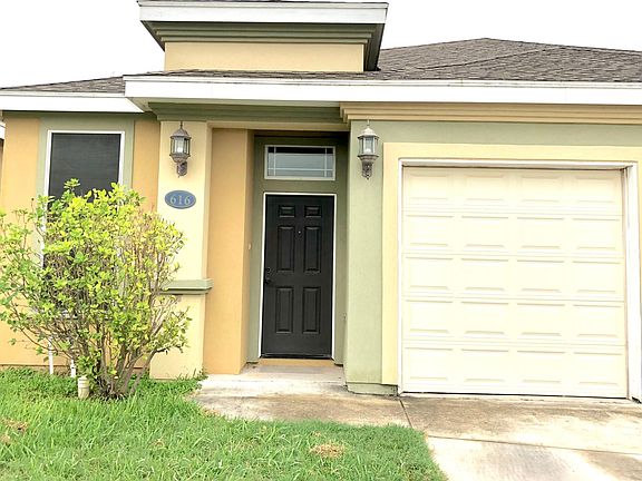 2nd image of 714 Wellington Ave