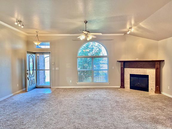 4th image of 4008 Green Apple Dr