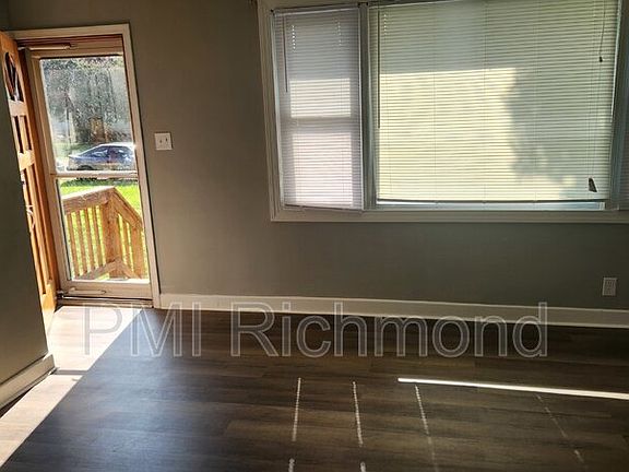 4th image of 3608 Harris Ave