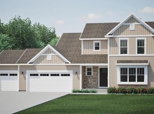 W190N15716 Maple Fields CIRCLE, Jackson, WI 53037