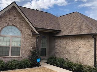 8041 Jordan View Dr, Southaven, MS 38671