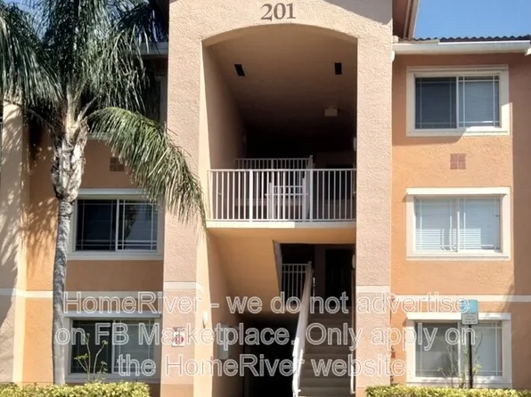 201 SW Palm Dr APT 303, Port Saint Lucie, FL 34986