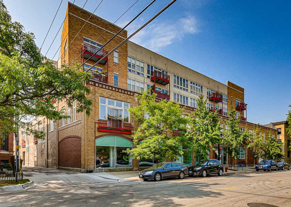 1st image of 1225 W Morse Ave #P-40