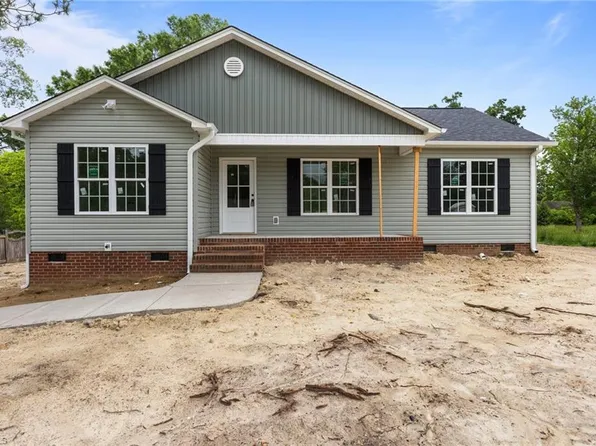 103 Stone St, Thomasville, NC 27360
