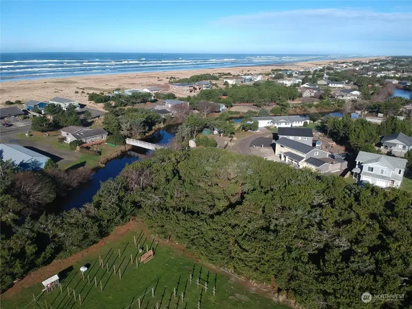 31701 I Street, Ocean Park, WA 98640
