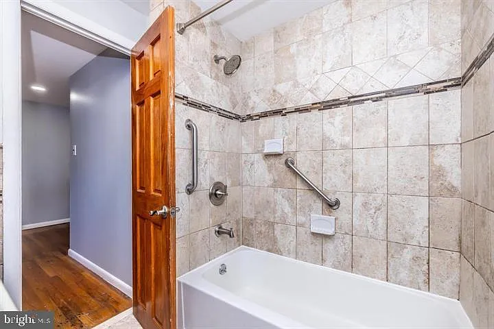 209 Hansell Rd — Photo 23