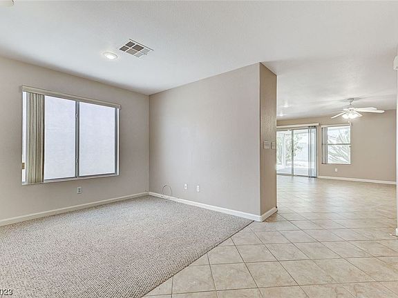 5th image of 728 Rising Brook Dr