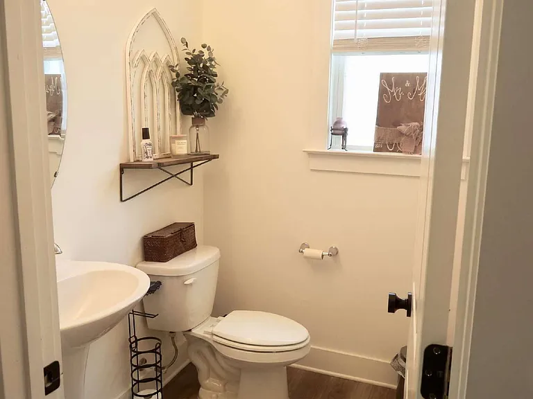 486 Falls Creek Dr — Photo 4