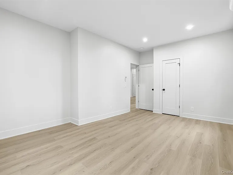 36 Dunwoodie St #1 — Photo 26