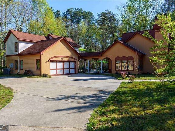 2nd image of 1045 Fincher Rd