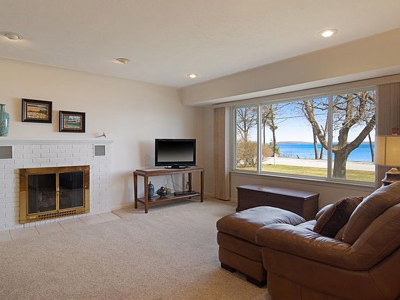3rd image of 9286 S West Bay Shore Dr