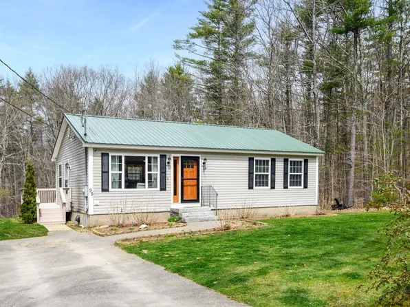 95 Castle Rock Road, Barrington, NH 03825
