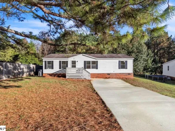 3 Hydro Ct, Greenville, SC 29611
