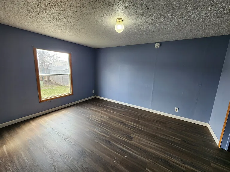 700 W Ridgeway Ave #409 — Photo 13