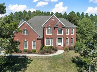 2419 Thomashire Ct, Charlotte, NC 28262