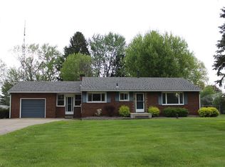 3169 Easton St NE, Canton, OH