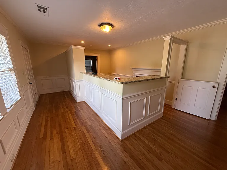 112 Cedar St — Photo 6