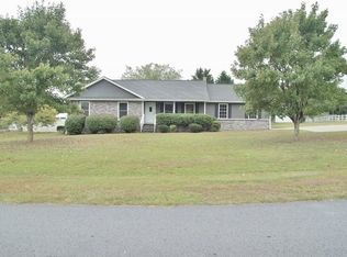 106 Bass Dr, Fair Play, SC 29643