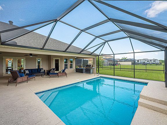 4th image of 7337 Preserve Pointe Dr