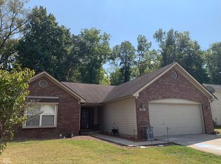 2887 Prairie Stream Way, Columbus, IN 47203