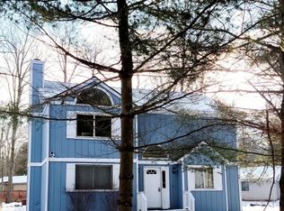 3155 Carobeth Dr, Tobyhanna, PA