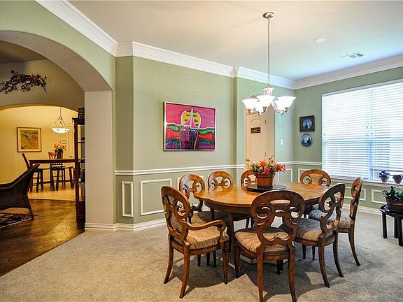 5th image of 7948 Bishop Dr
