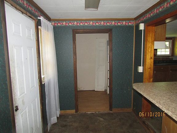 5th image of 2325 Shawnee Ave E