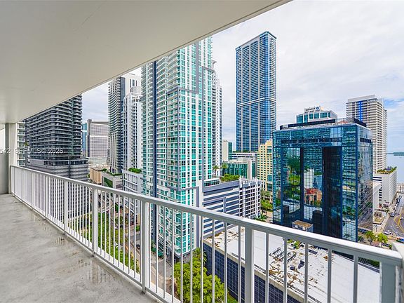 4th image of 1250 S Miami Ave APT 1906