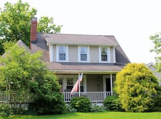 9399 Music St, Novelty, OH 44072
